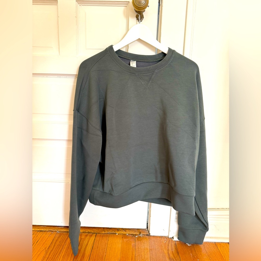 Spanx airessentials green sweatshirt XL